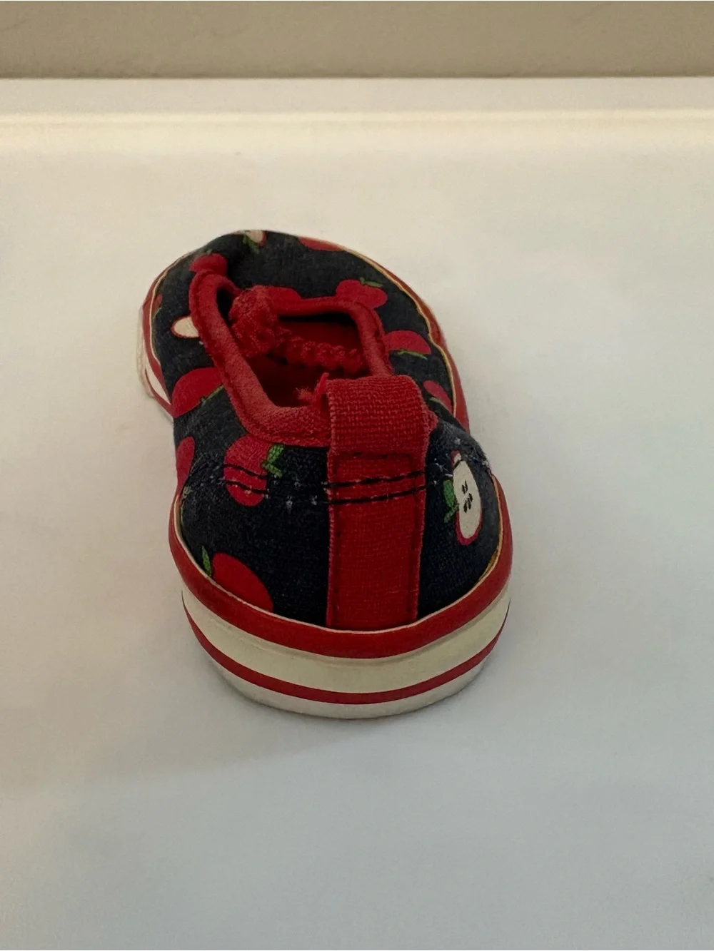 Gymboree prep school navy blue red apple print mary jane style shoes size 4